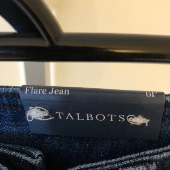 Talbots NWT Women's Petite Flare Jean Size 6P - Picture 3 of 11